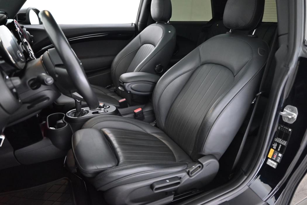 MINI Hatchback 2020
