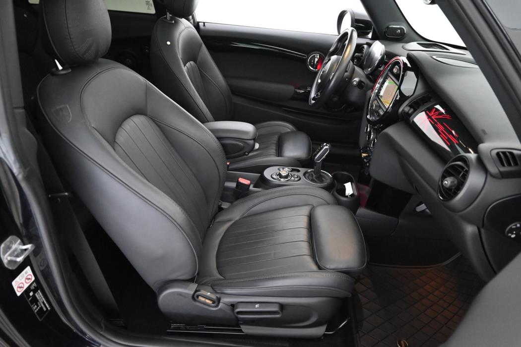 MINI Hatchback 2020