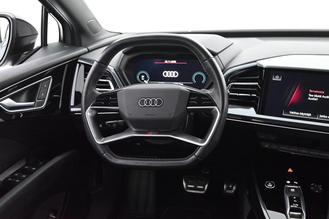 AUDI Q4 e-tron 2023