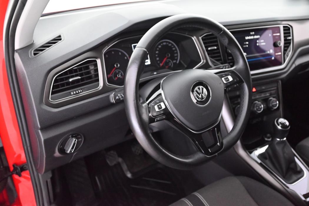 VOLKSWAGEN T-Roc 2018
