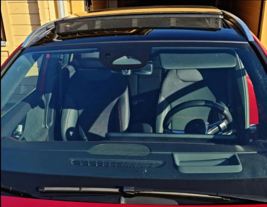 MERCEDES-BENZ EQA 2024