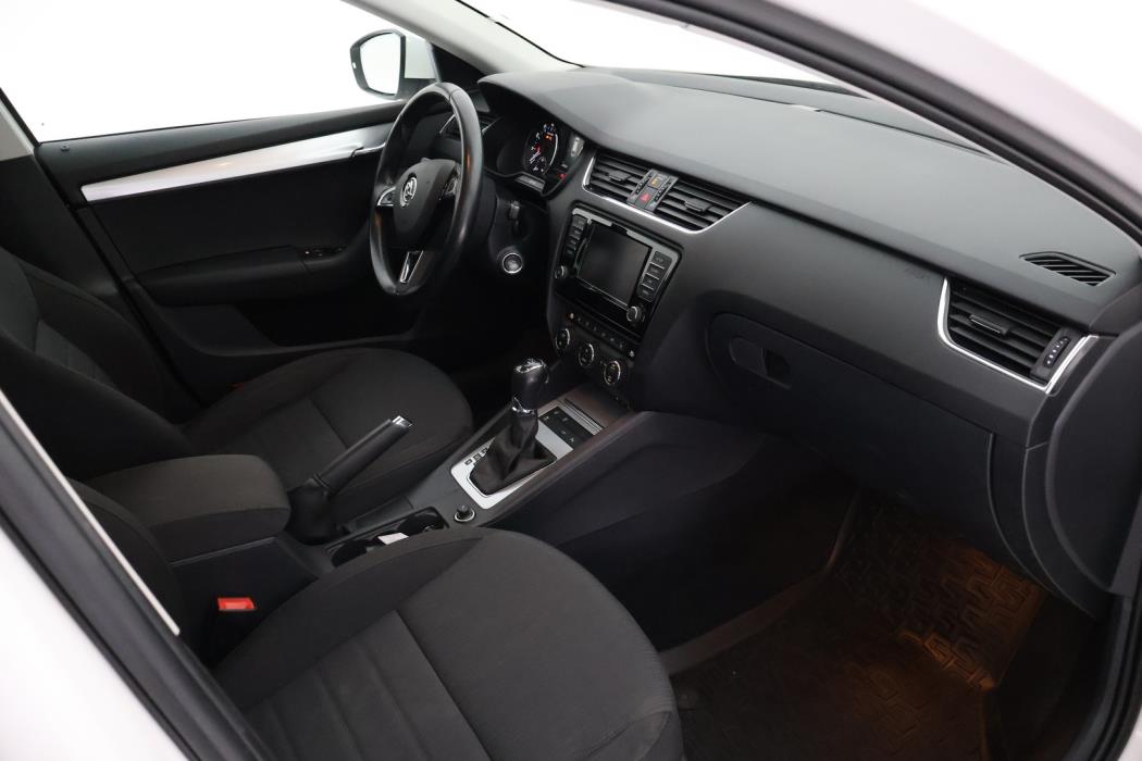 SKODA Octavia 2017