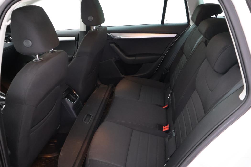 SKODA Octavia 2017