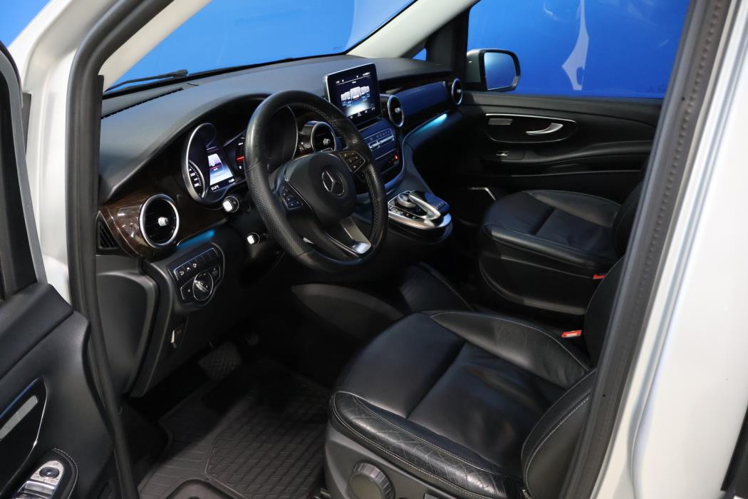 MERCEDES-BENZ V 2017