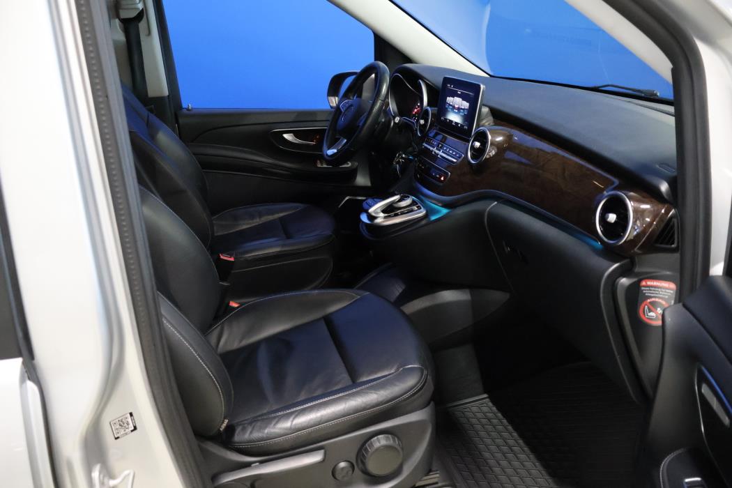 MERCEDES-BENZ V 2017