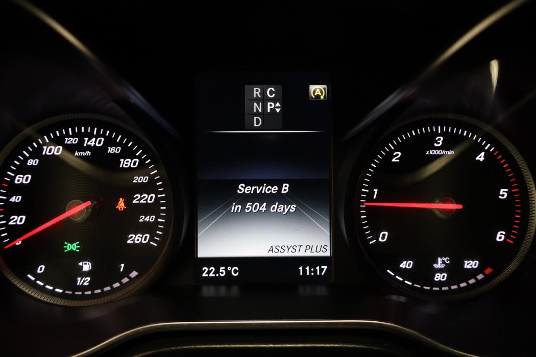 MERCEDES-BENZ V 2017