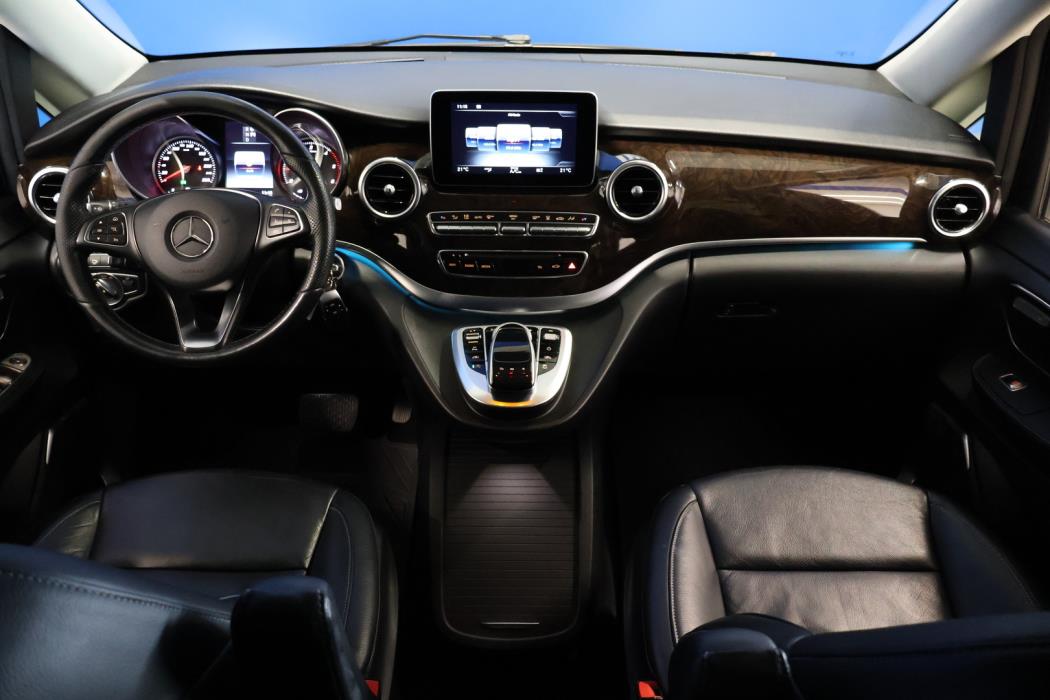 MERCEDES-BENZ V 2017
