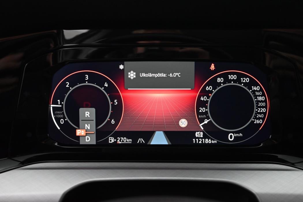 VOLKSWAGEN Golf 2021