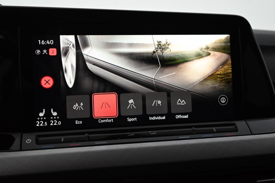 VOLKSWAGEN Golf 2021