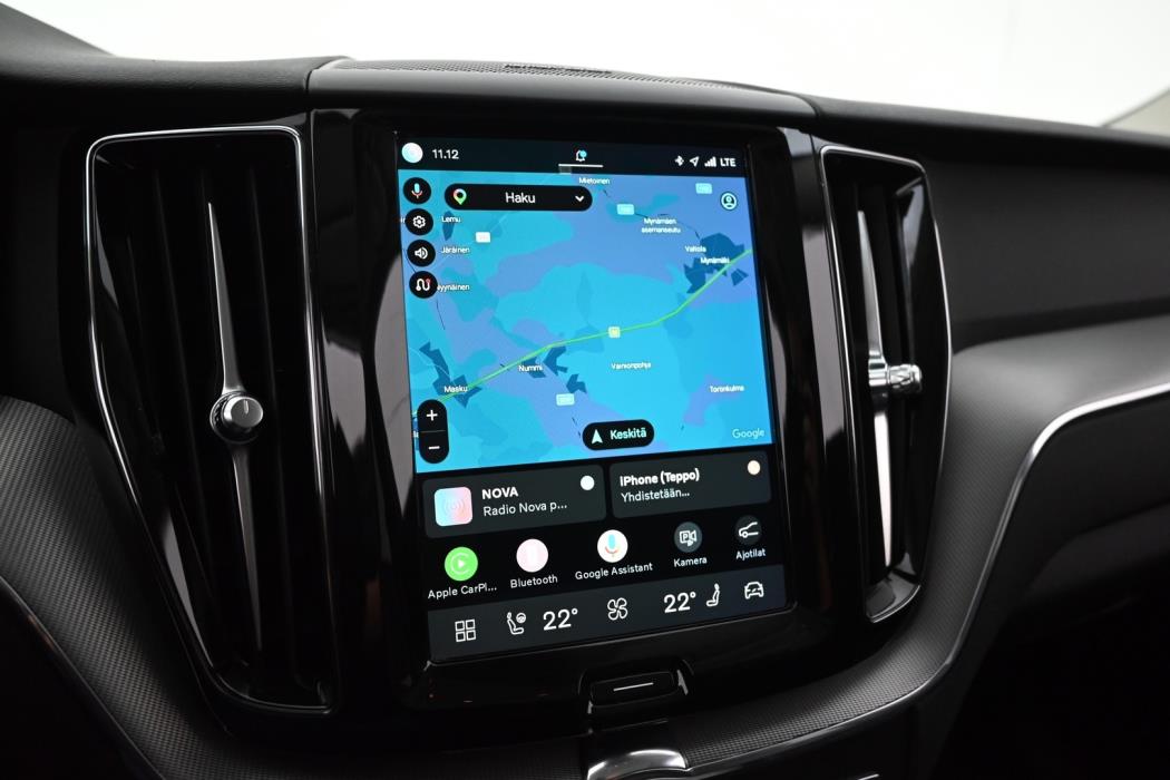 VOLVO XC60 2023