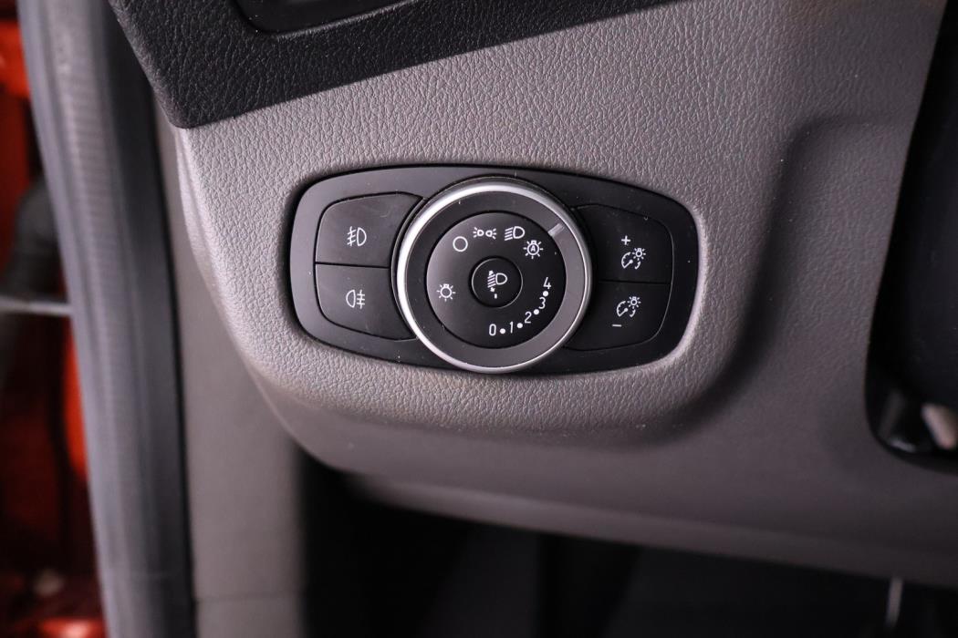 FORD TRANSIT CONNECT 2021