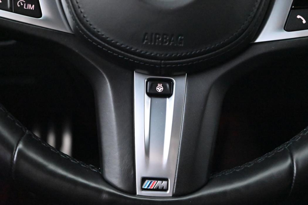 BMW 330 2021