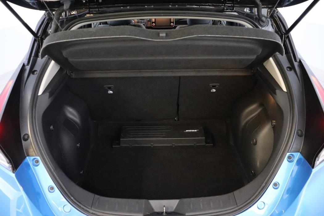NISSAN Leaf 2022