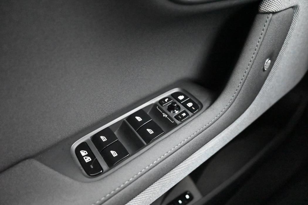 POLESTAR 2 2022