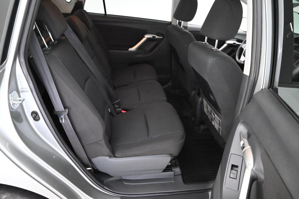 TOYOTA Verso 2012