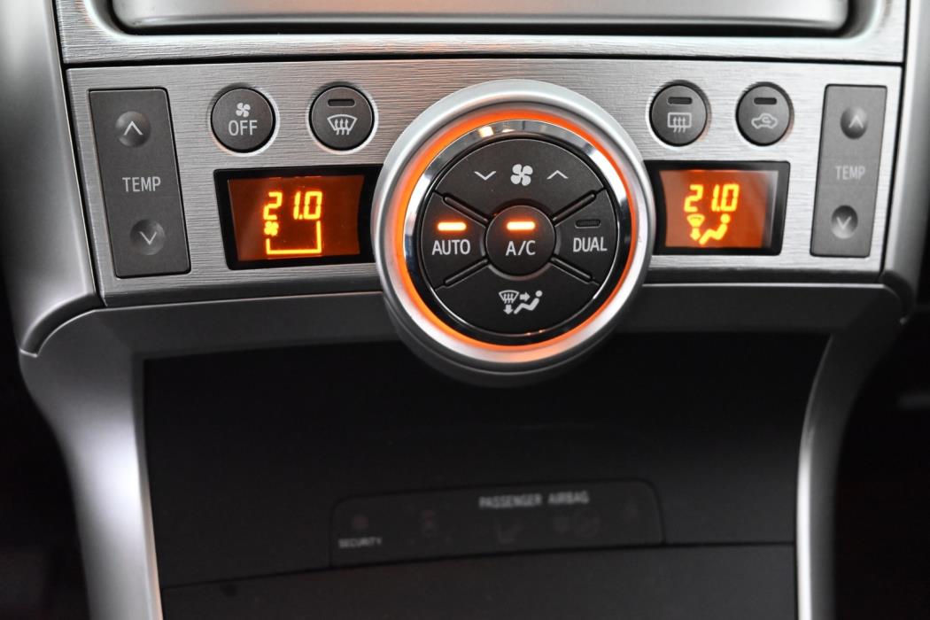 TOYOTA Verso 2012