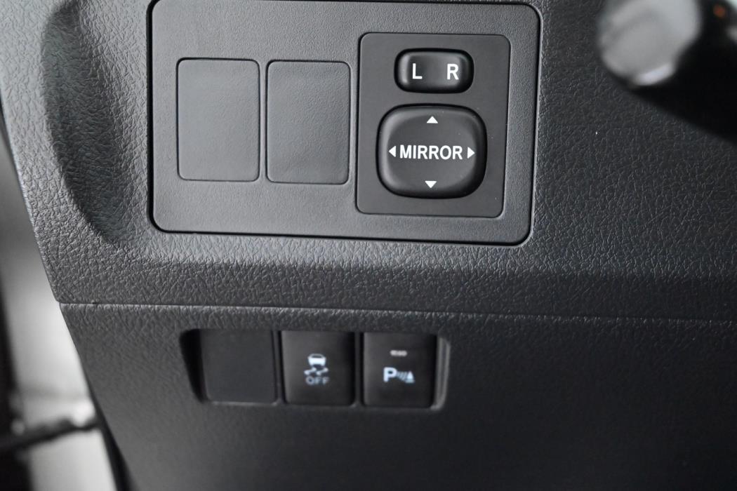 TOYOTA Verso 2012
