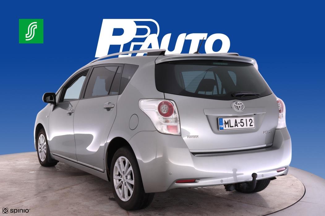TOYOTA Verso 2012