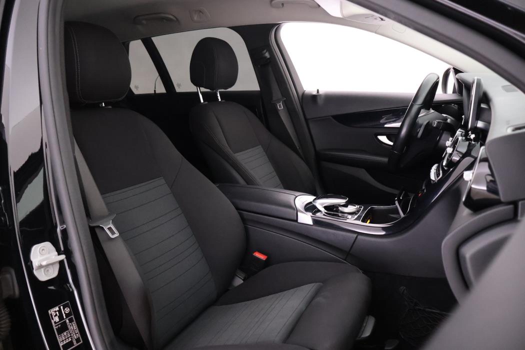 MERCEDES-BENZ C 2016