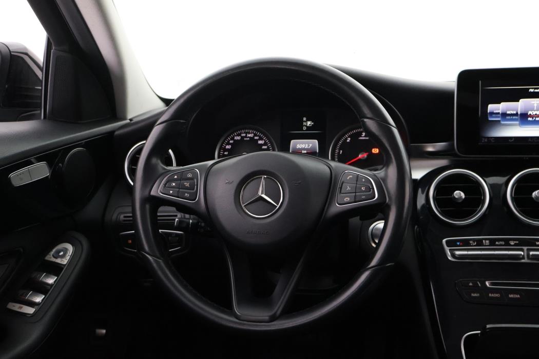 MERCEDES-BENZ C 2016