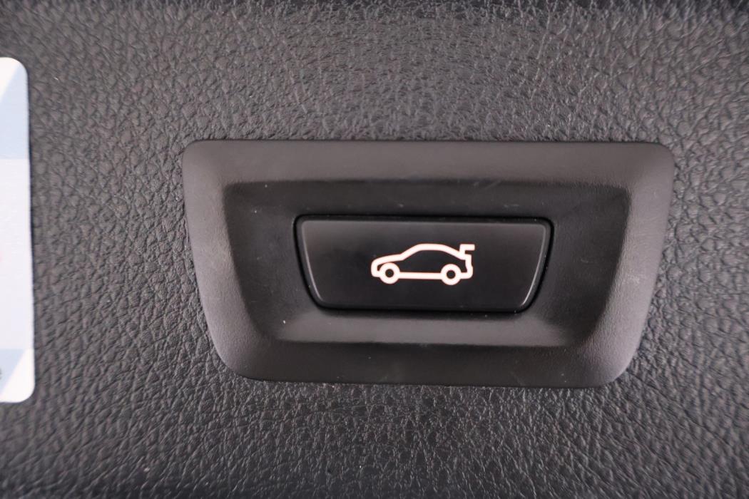 BMW 320 Gran Turismo 2016