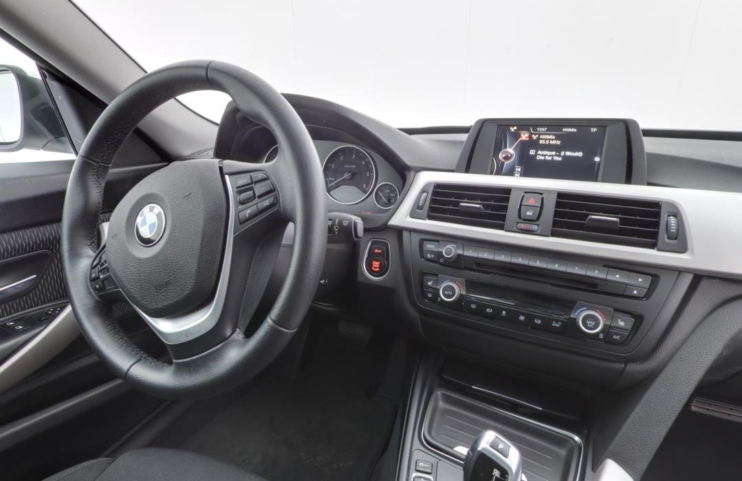 BMW 320 Gran Turismo 2016