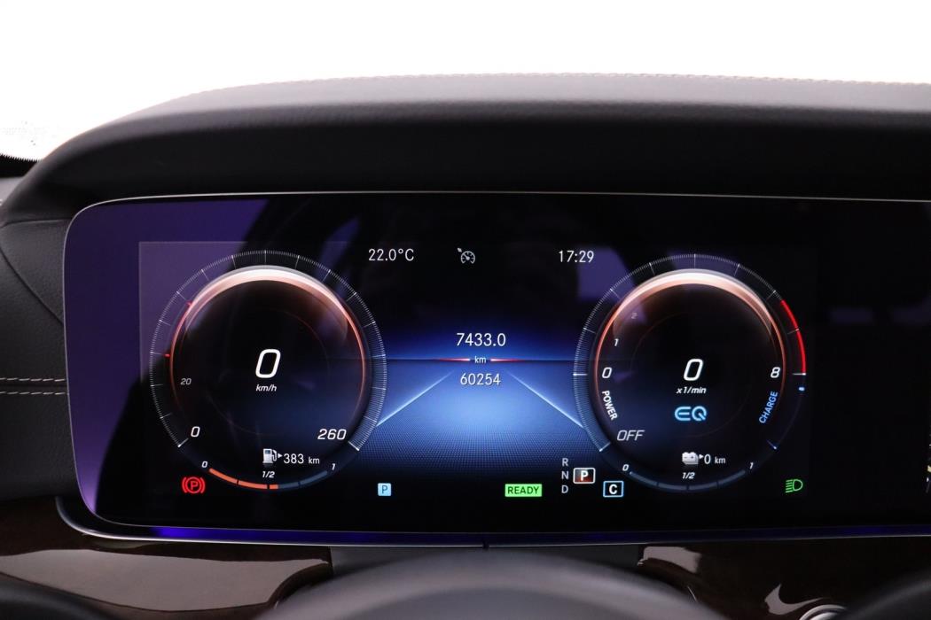 MERCEDES-BENZ E 2021