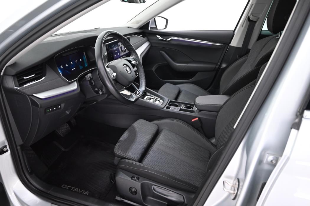 SKODA Octavia 2021