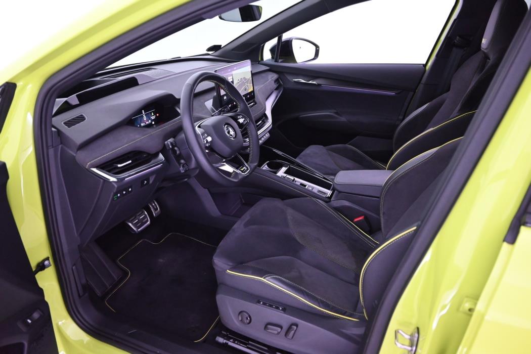SKODA Enyaq 2022
