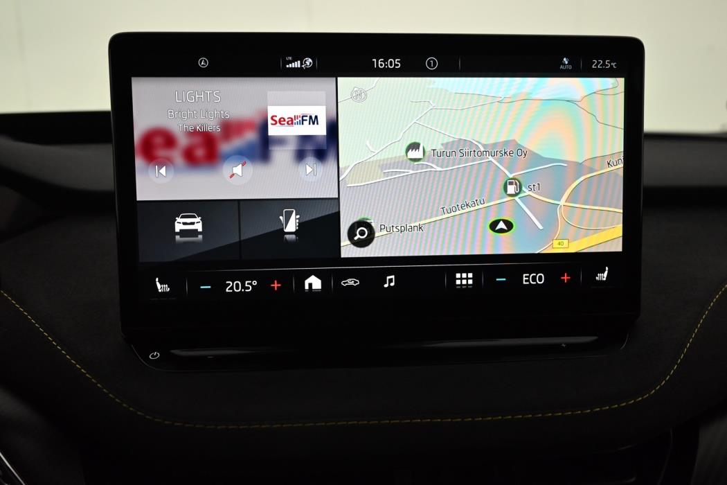SKODA Enyaq 2022