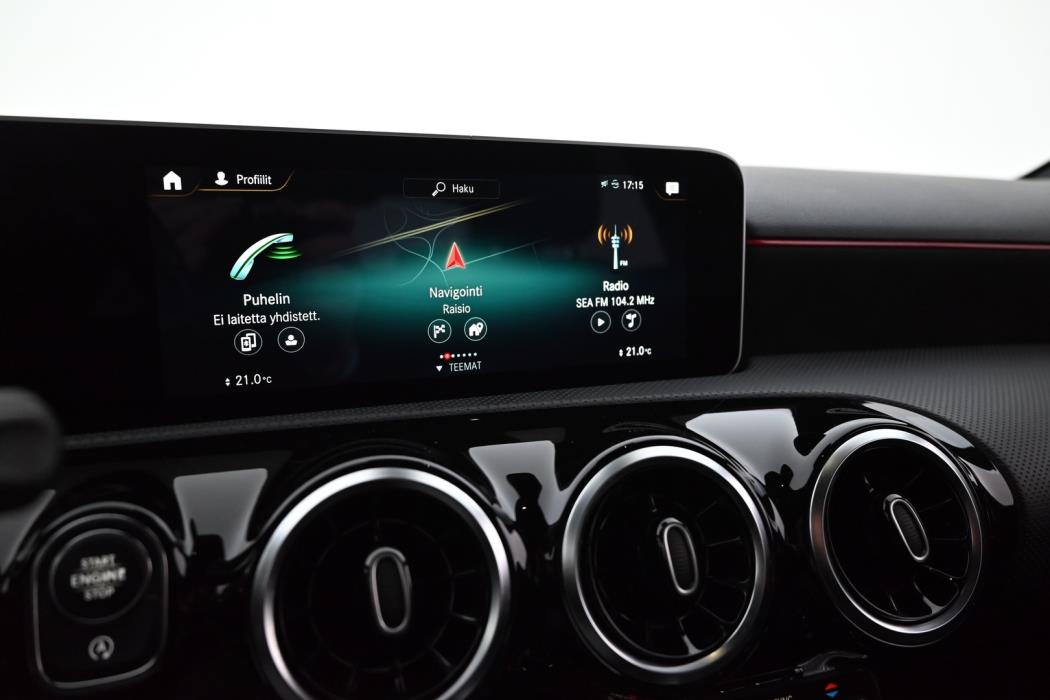 MERCEDES-BENZ A 2020
