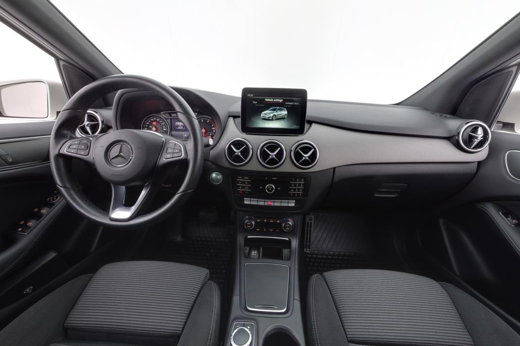 MERCEDES-BENZ B 2018