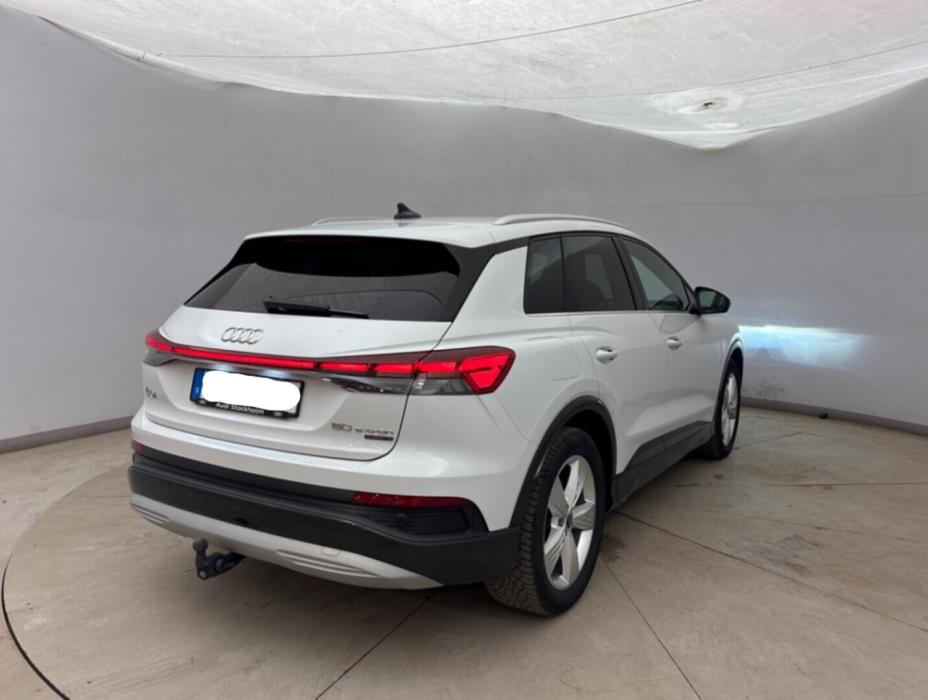 AUDI Q4 e-tron 2023