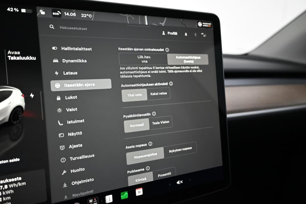 TESLA Model Y 2022