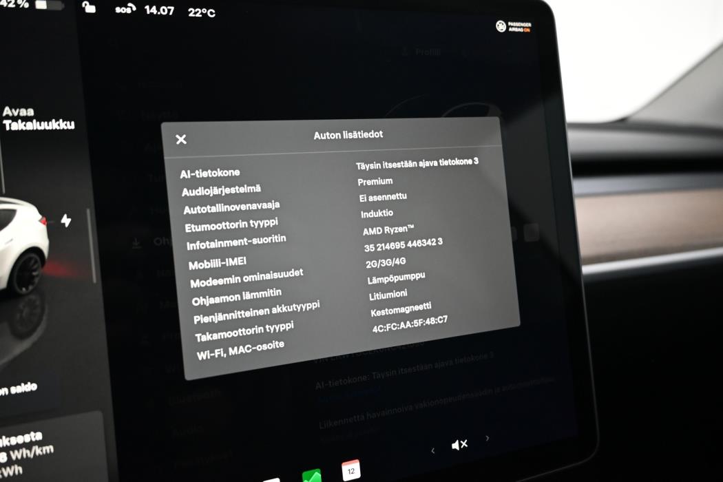 TESLA Model Y 2022