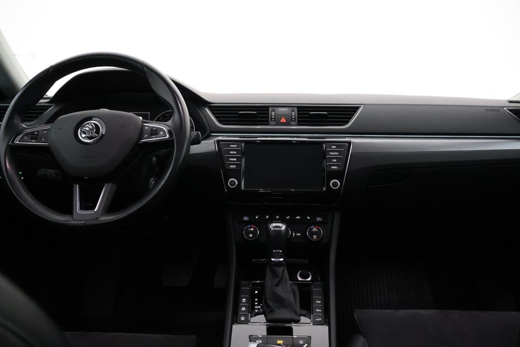 SKODA Superb 2017