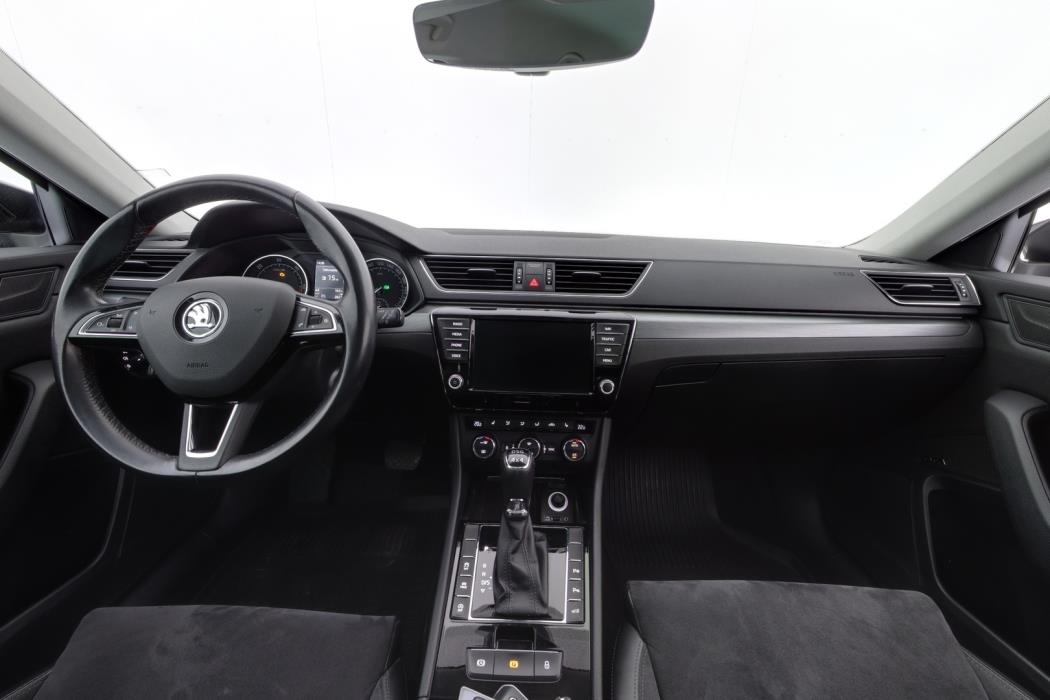 SKODA Superb 2017