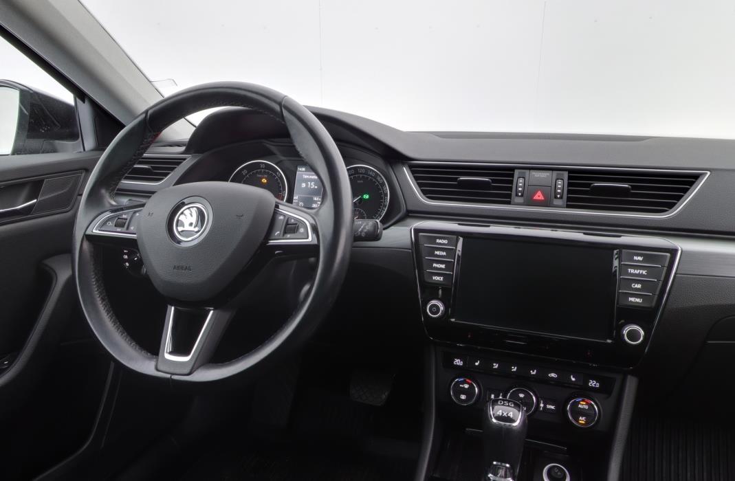 SKODA Superb 2017