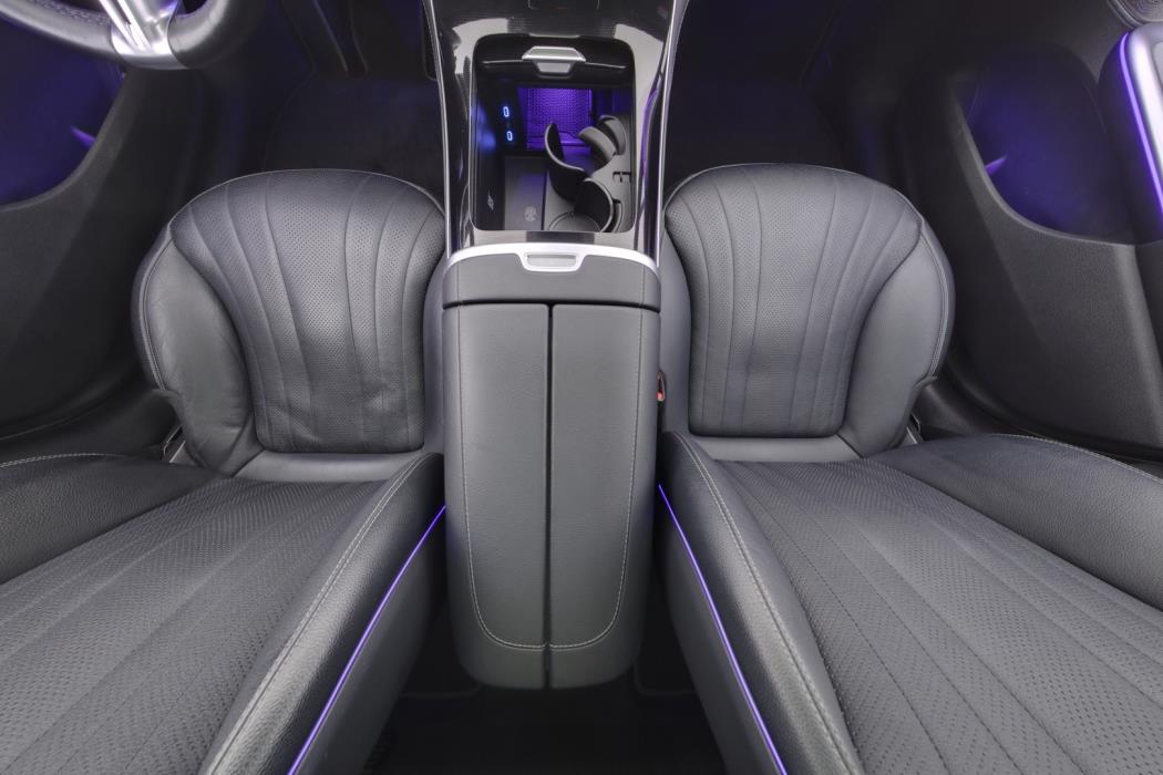 MERCEDES-BENZ EQE 2022