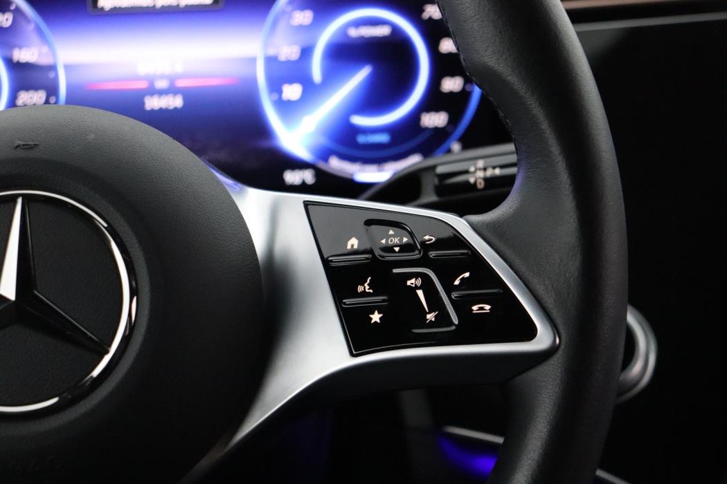 MERCEDES-BENZ EQE 2024