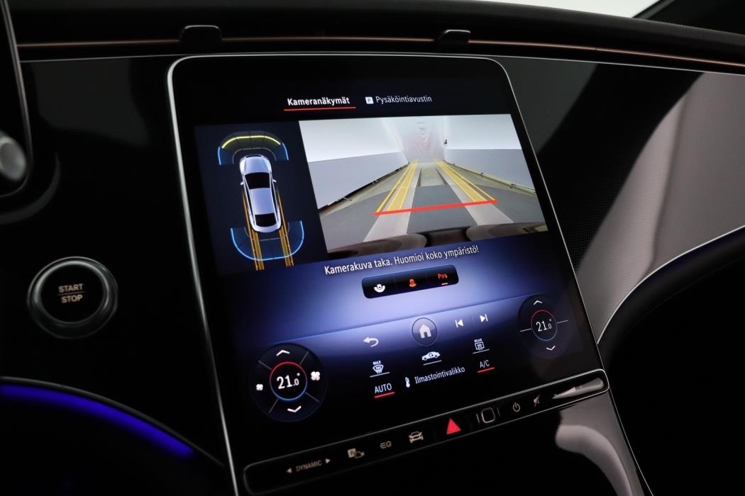 MERCEDES-BENZ EQE 2024