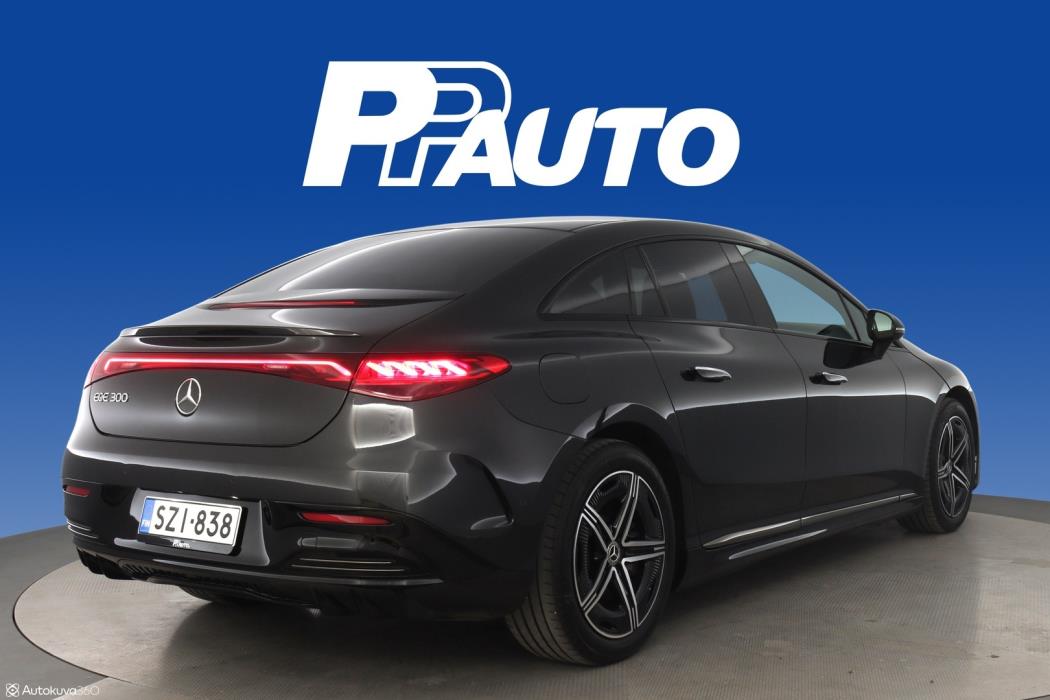 MERCEDES-BENZ EQE 2024