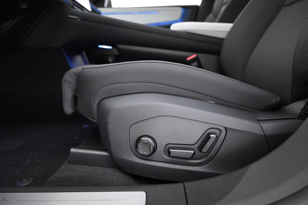 POLESTAR 4 2026