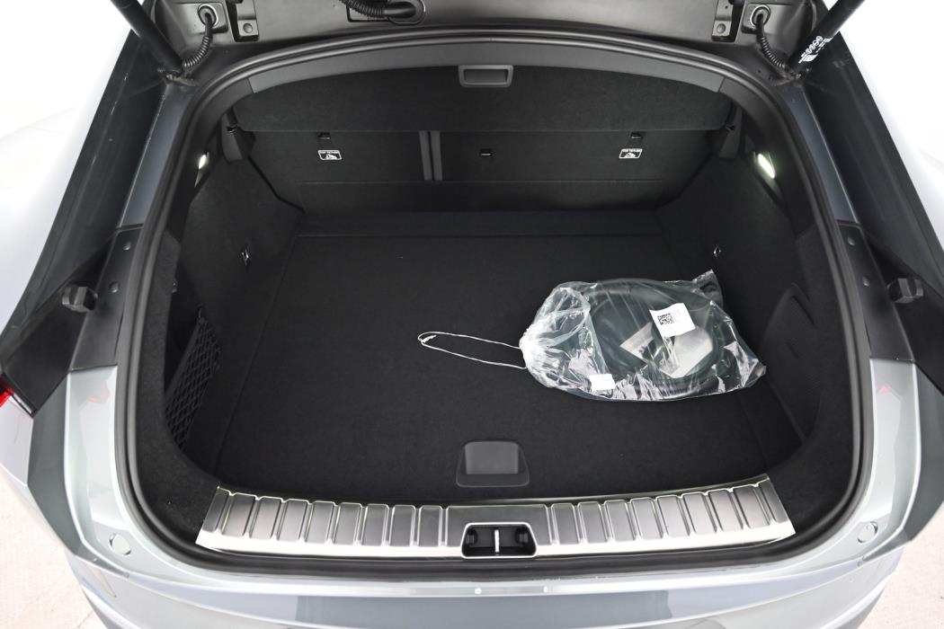 POLESTAR 4 2026
