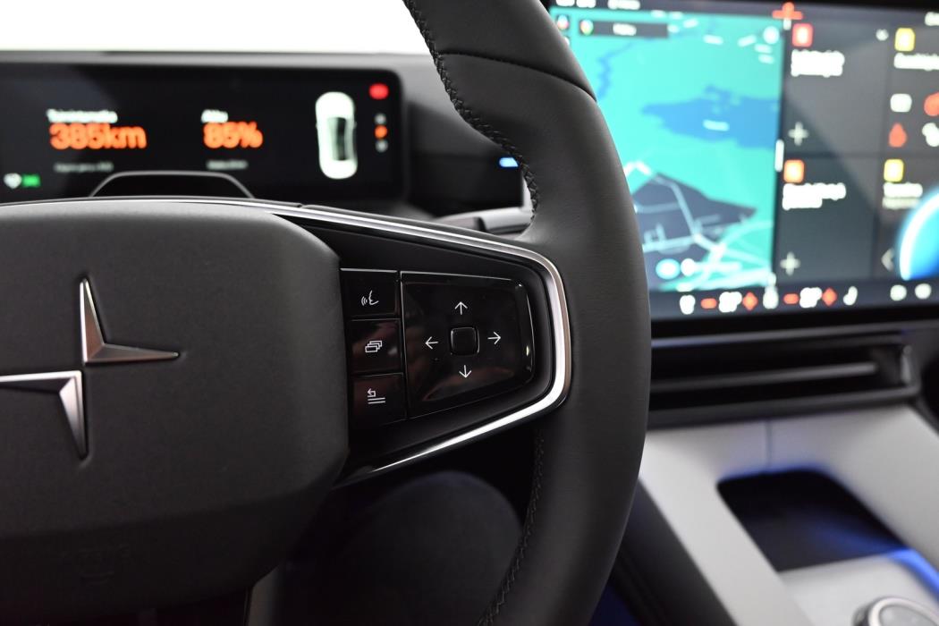 POLESTAR 4 2026