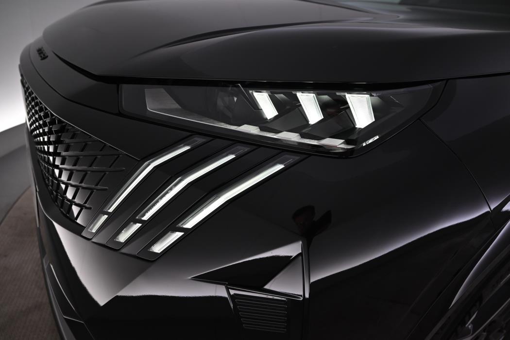 PEUGEOT E-3008 2026