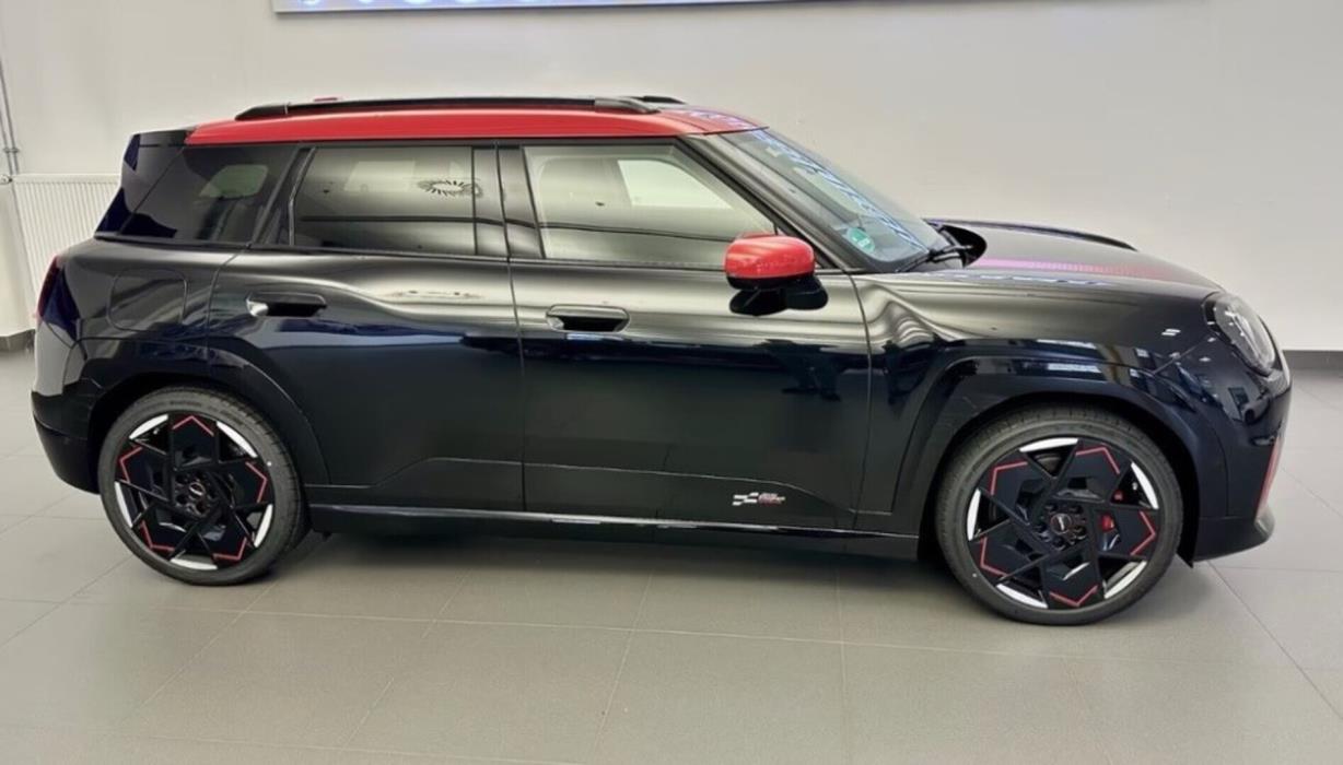MINI Aceman 2025