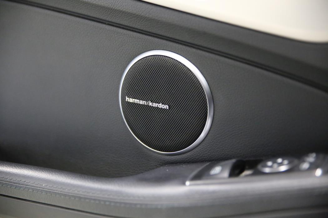 MERCEDES-BENZ SLK 2011