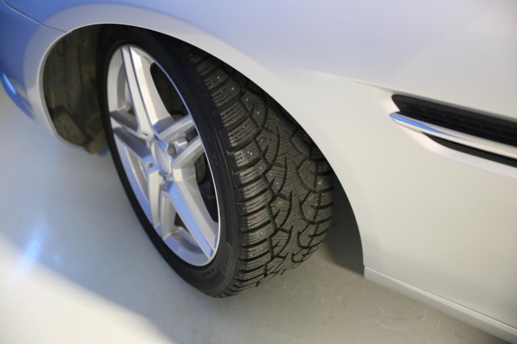 MERCEDES-BENZ SLK 2011