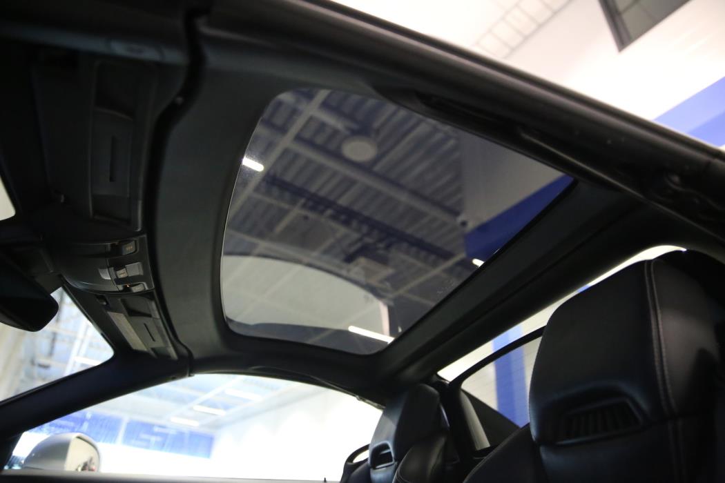 MERCEDES-BENZ SLK 2011